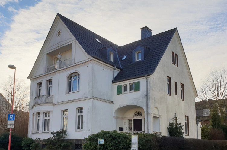 Denkmal geschützte Villa im UrzustandOfferstr. Velbert