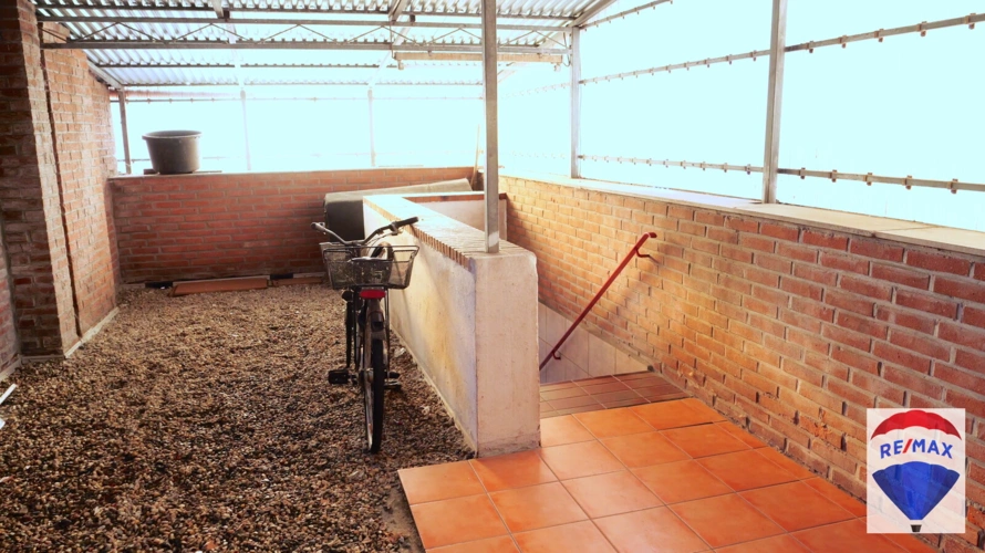 Treppe zu Wohneinheiten