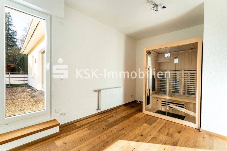 126069 Zimmer Obergeschoss