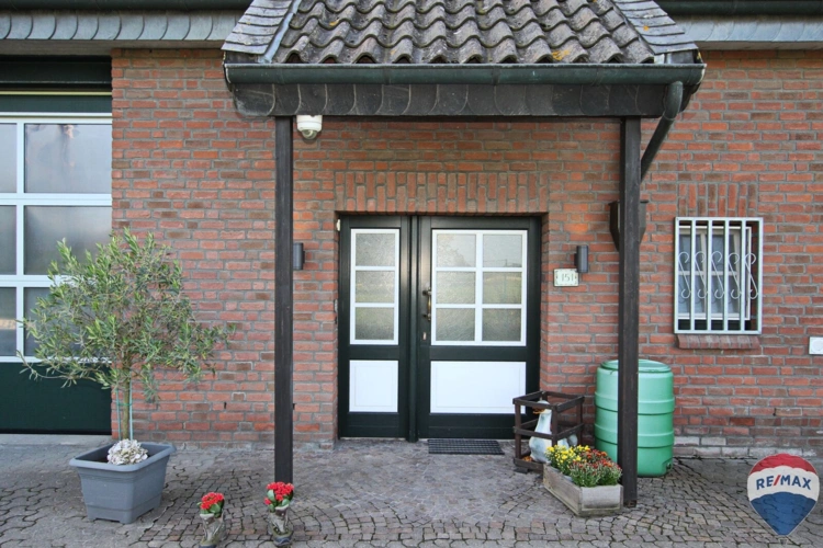 Einganstüre Hinterhaus