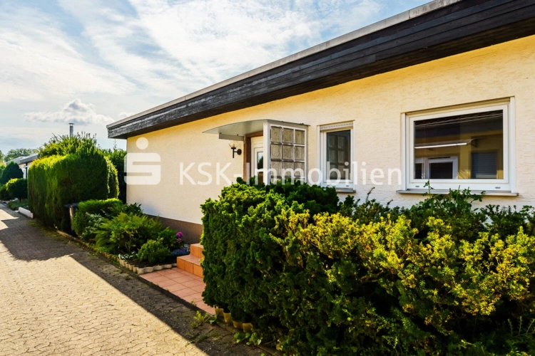 128073 Außenansicht