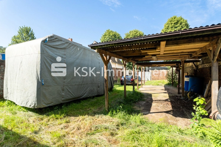 https://www.ksk-immobilien.de/immobilien/stammeln-einfamilienhaus-mit-grossem-grundstueck-139855/