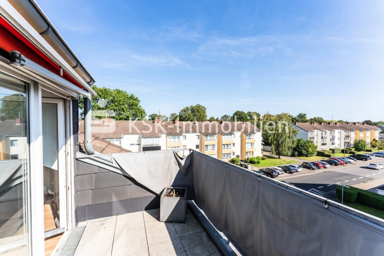https://www.ksk-immobilien.de/immobilien/traumwohnung-mit-toller-dachterrasse-135503/?utm_source=portale