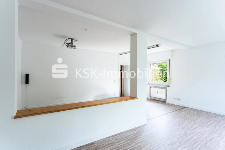 126434 Erdgeschoss Zimmer