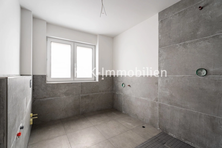 https://www.ksk-immobilien.de/immobilien/exklusive-2-zimmer-neubauwohnung-mit-aussenstellplatz-in-sindorf-139556/