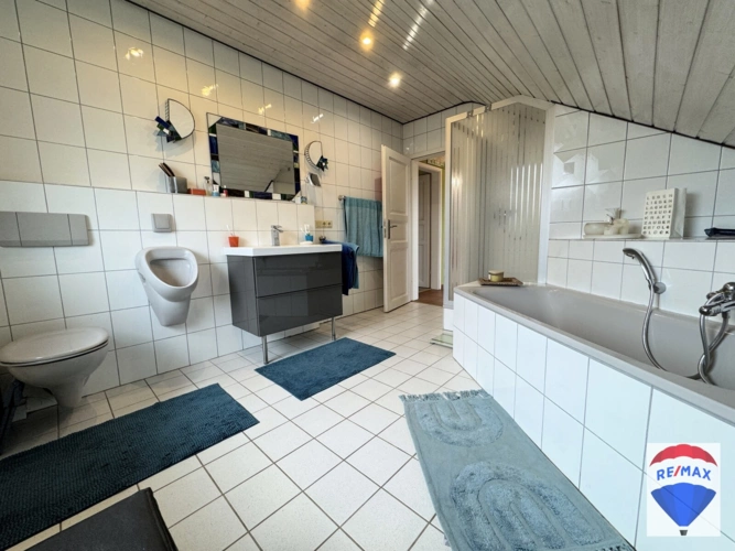 Badezimmer OG