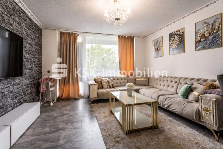 142179 Wohnzimmer