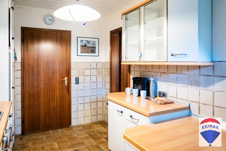 https://www.immobilienscout24.de/expose/151201974#/