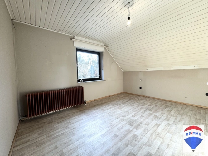 Schlafzimmer 2 OG