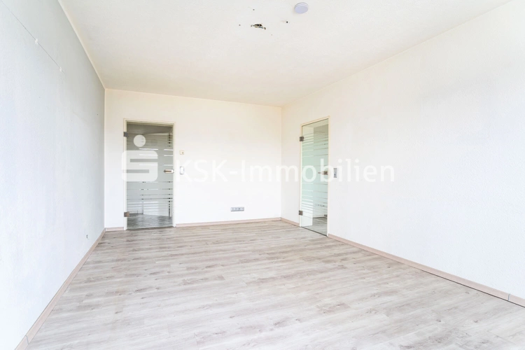 142847 Wohnzimmer