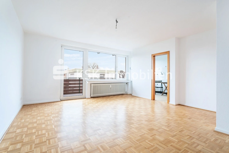144221 Wohnzimmer