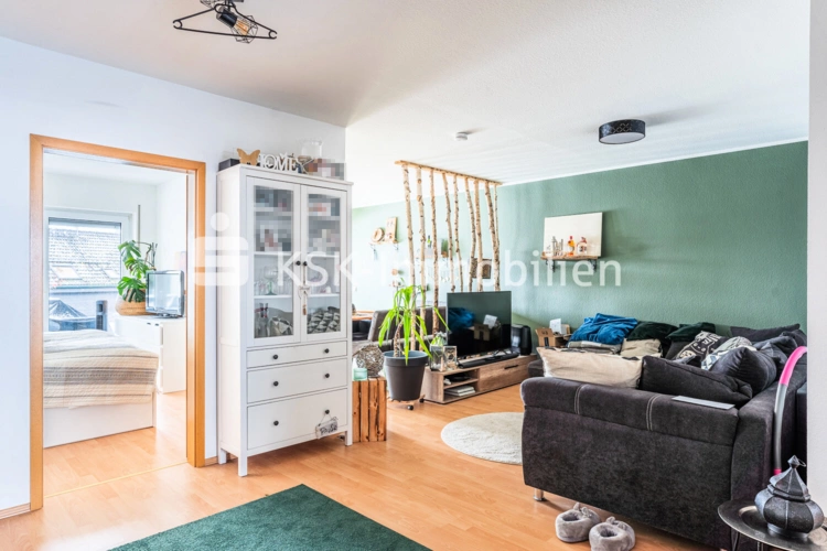 140487 Wohnzimmer