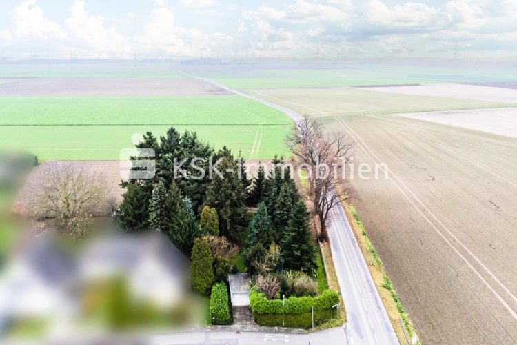 144349 Grundstück