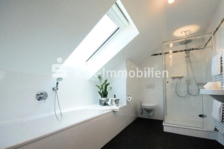141844 Badezimmer