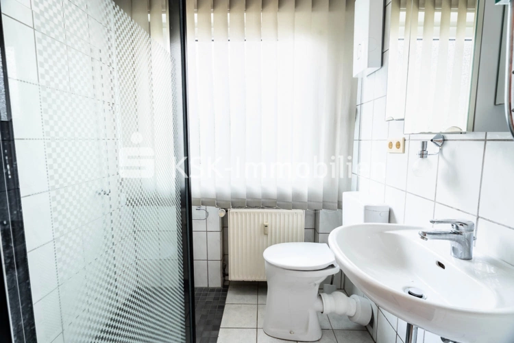 146793 Badezimmer