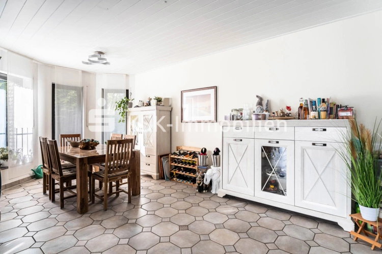 144222 Esszimmer Erdgeschoss