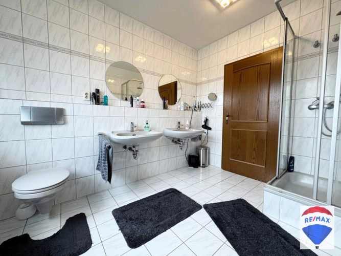 Badezimmer OG