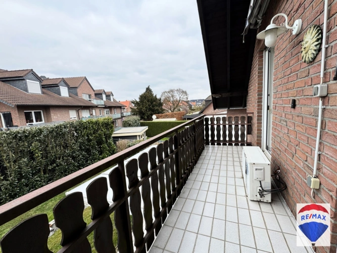 Balkon OG