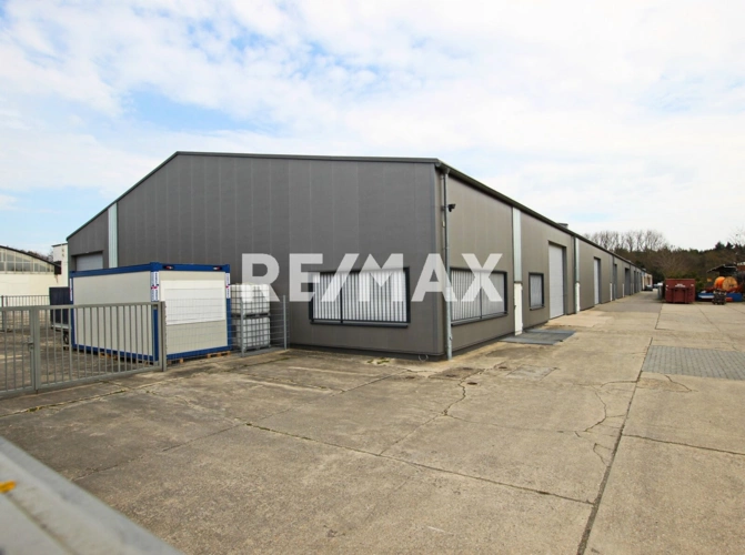 https://top-immobilien-kleve.remax.de/de/details/5395/?status=none/