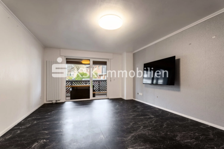 143002 Wohnzimmer