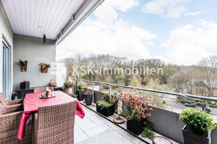 142459 Erdgeschoss Balkon Bild 1