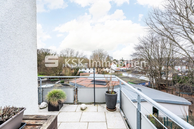 142459 Untergeschoss Balkon