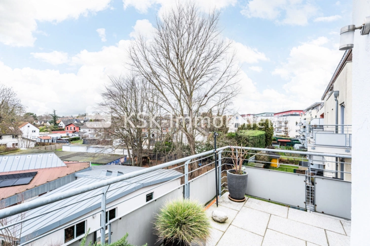 142459 Untergeschoss Balkon