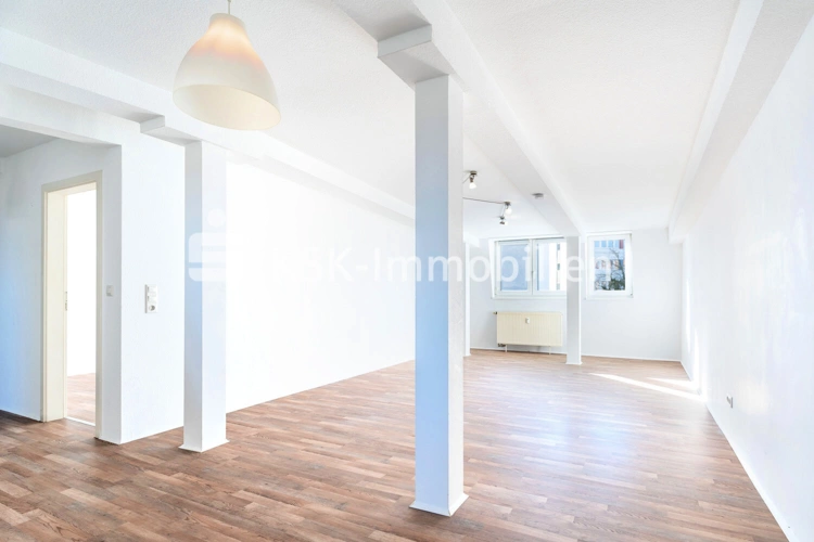 146790 Wohnzimmer