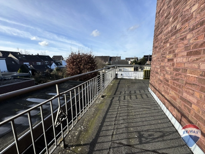 Balkon OG