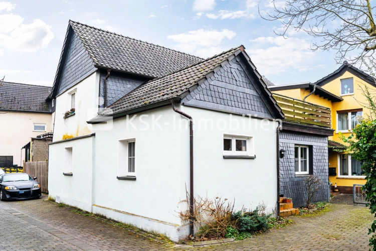 143893 Außenansicht