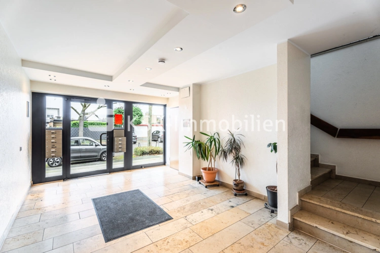 142347 Treppenhaus