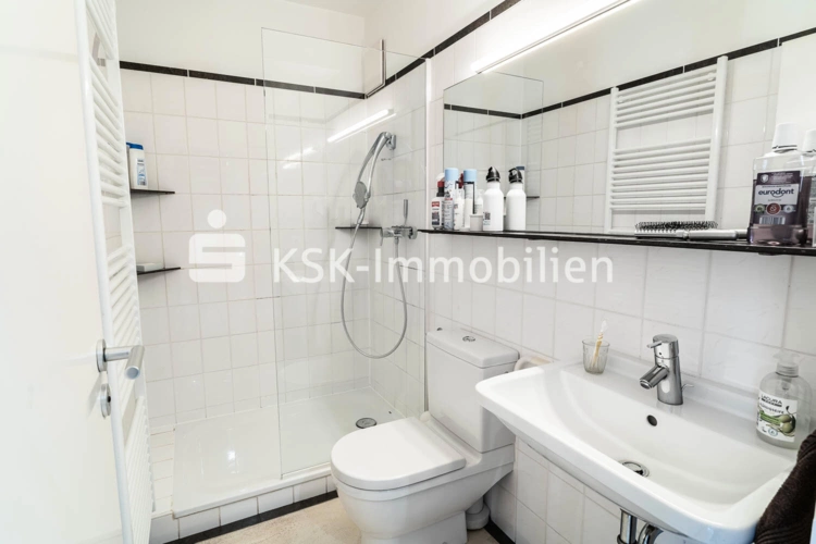 80217 Badezimmer Untergeschoss