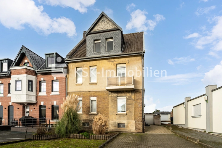 146082 Vorderansicht