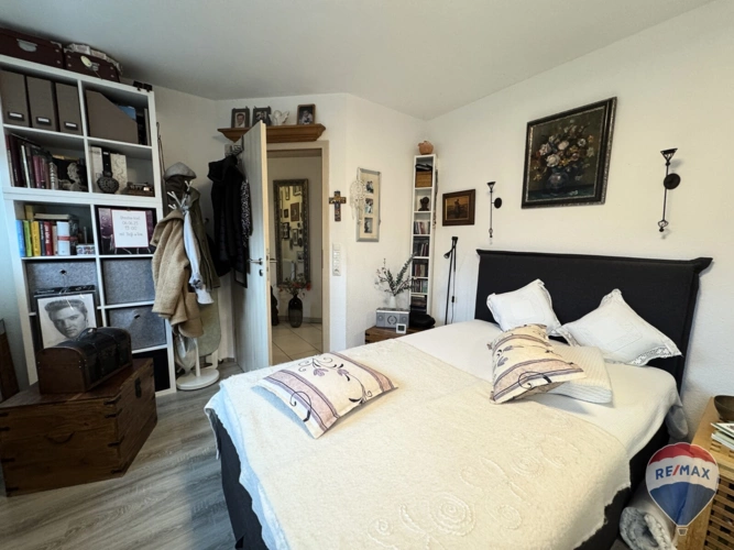Schlafzimmer 67a