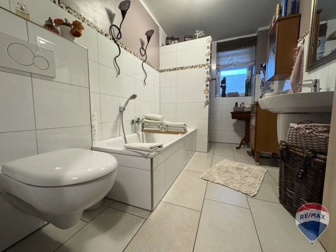 Badezimmer 67b