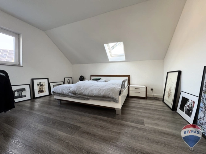 Schlafzimmer 1 67c