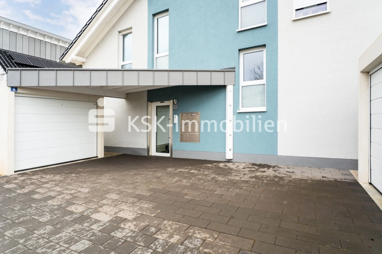 143834 Hauseingangsbereich