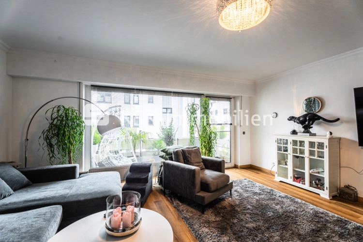 148970 Wohnzimmer