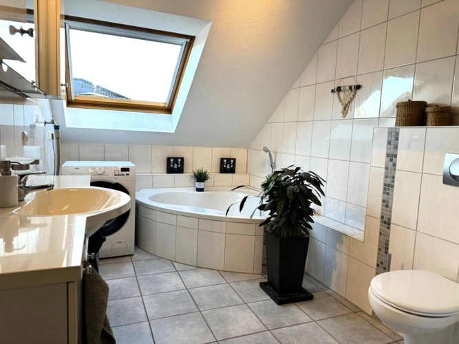 OG Badezimmer Bild 1