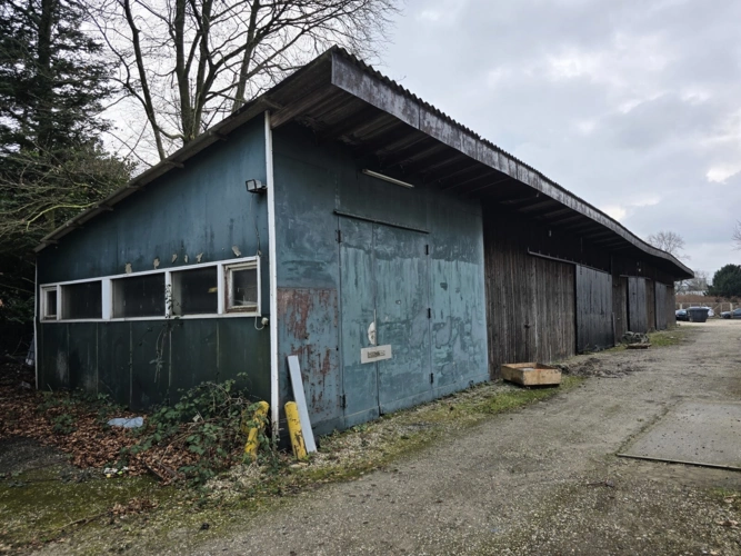 Lager-/Unterstand