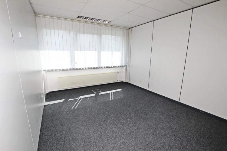 18 m²
