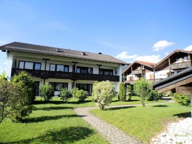 Haus 1 Vorderansicht