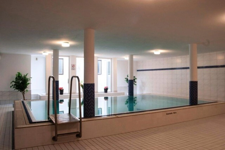 Schwimmbad