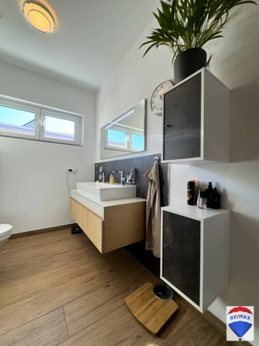 Badezimmer EG
