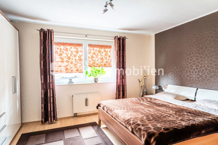 146111 Zimmer Obergeschoss
