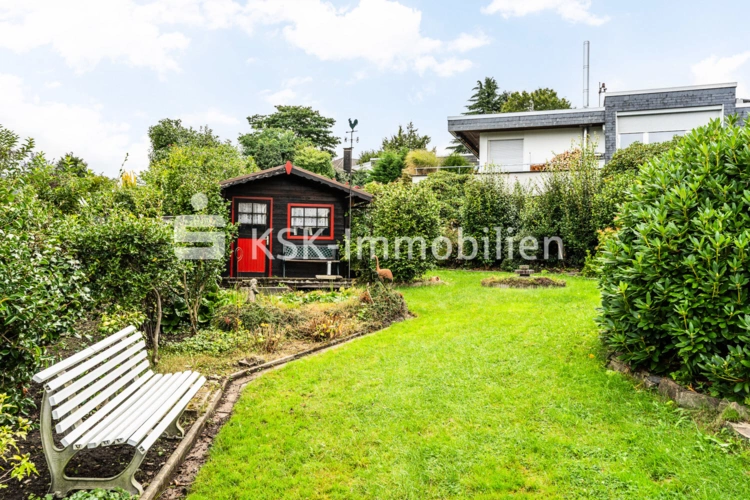 138383 Garten