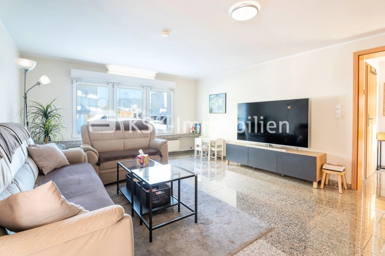 148566 Wohnzimmer Wohnung Erdgeschoss
