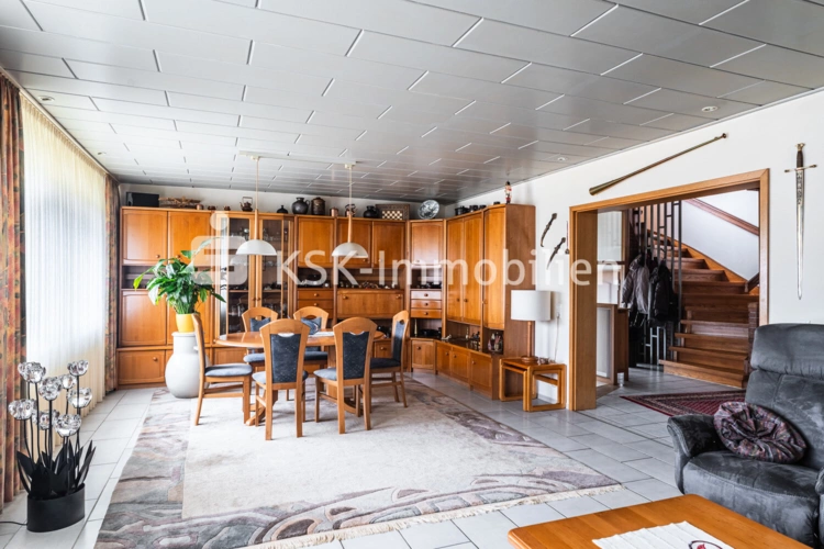 132276 Erdgeschoss Esszimmer