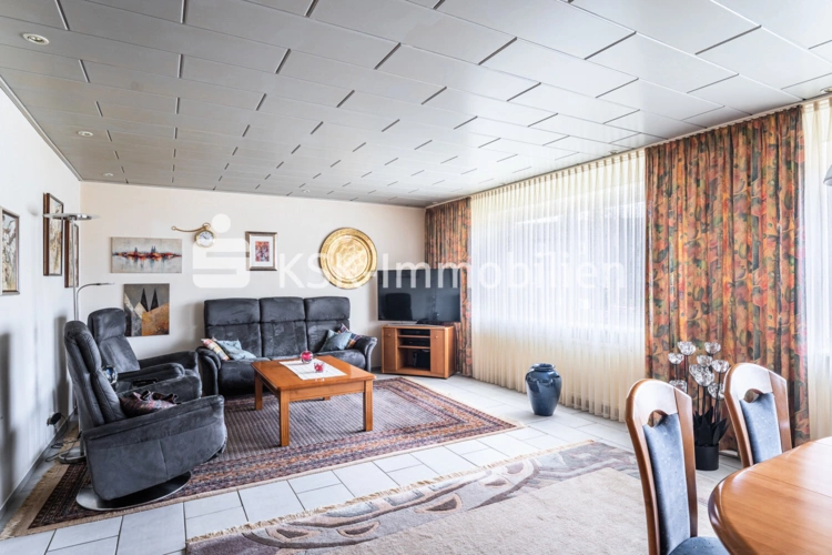 132276 Erdgeschoss Wohnzimmer