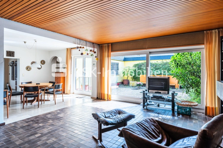 137759 Wohnzimmer